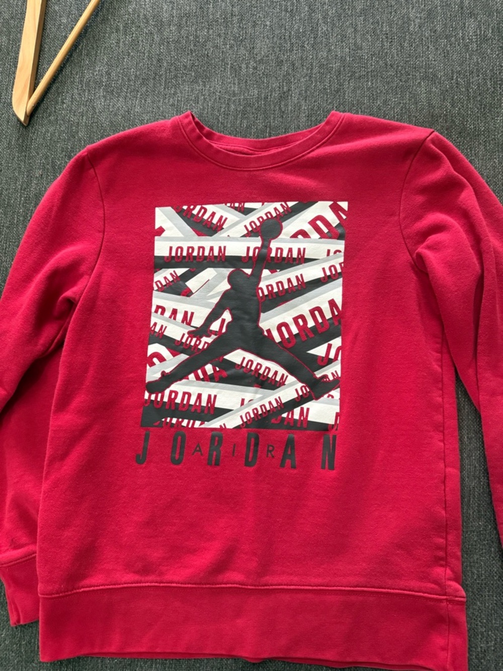 Jordan Kids' Red, black & white Graphic Crewneck Sweatshirt size Medium 8-10